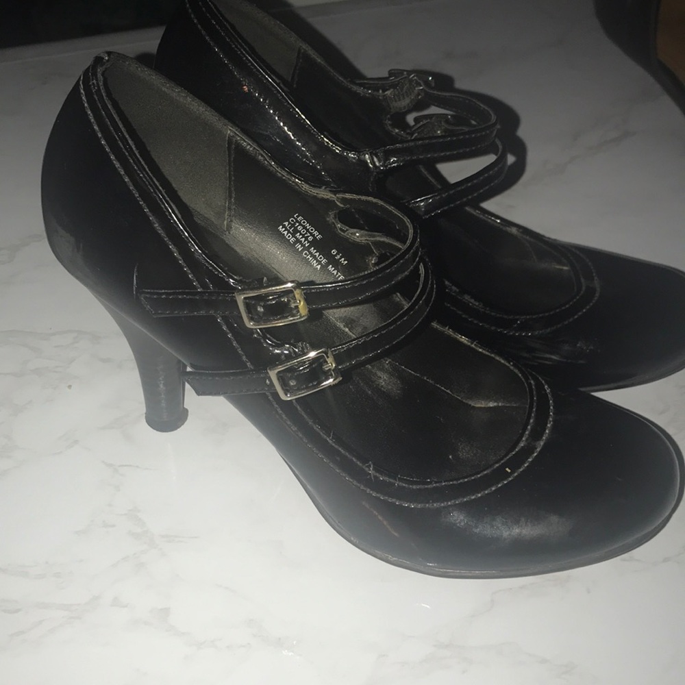 Black heels